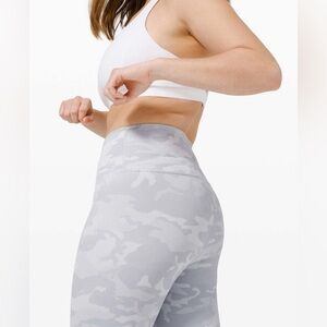Lululemon Wunder Under Tight 25”Luxtreme Incognito Camo Alpine Starlight Sz 6